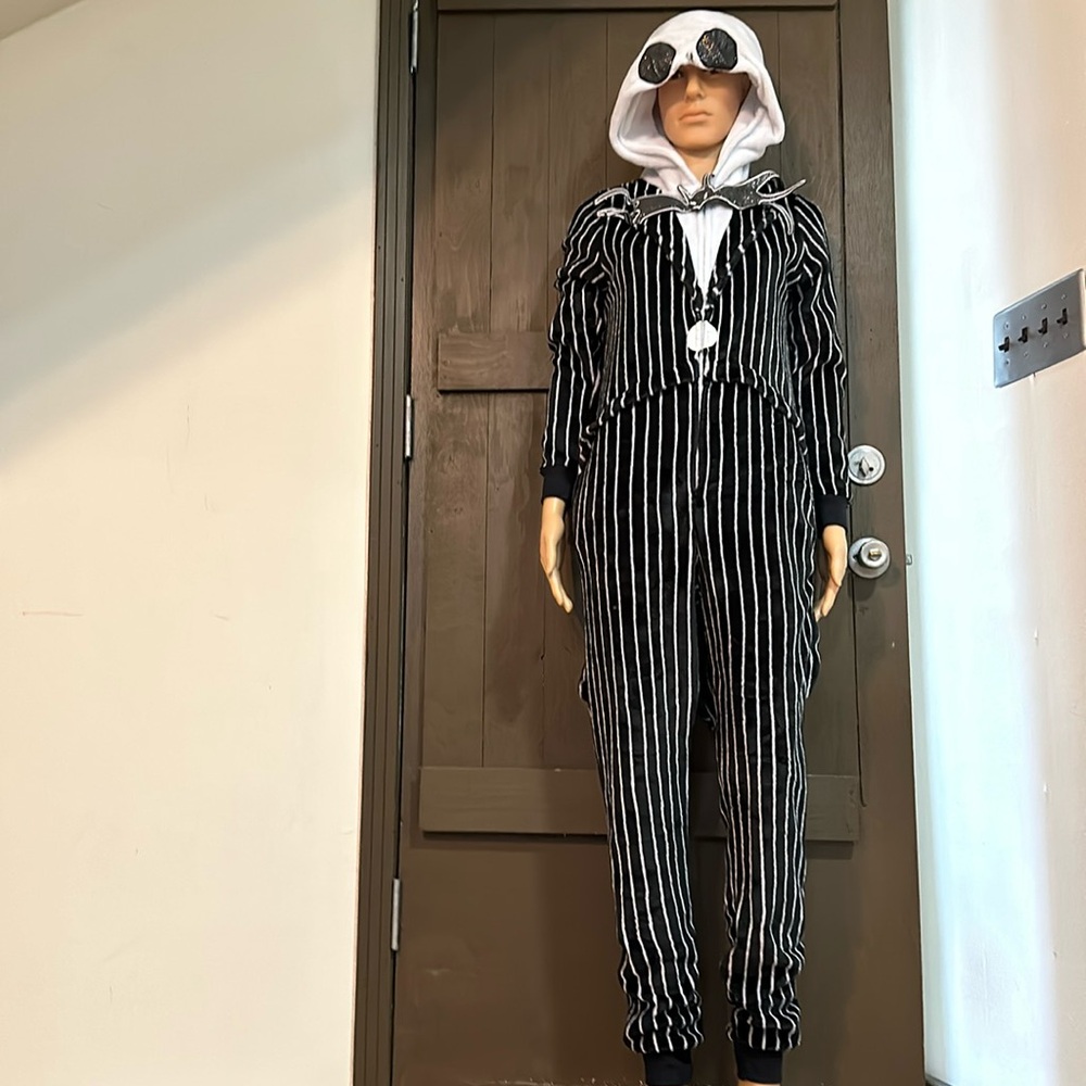 Disney Tim Burton “The nightmare before Christmas” full frontal zip one piece